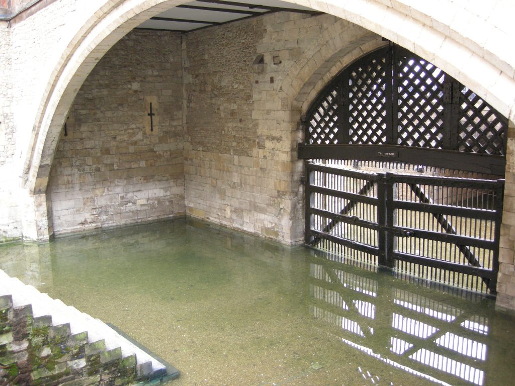 tower of london history henry viii